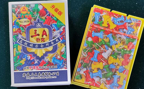 积石山扑克批发采购指南与产品质量识别要点解析